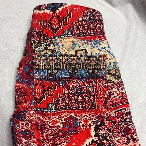 We the free flare leg corduroy patterned pants size 25 - Picture 4 of 8